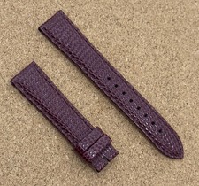 Hirsch 18mm Burgundy Lizard-Pattern Glossy Leather Watch Strap 