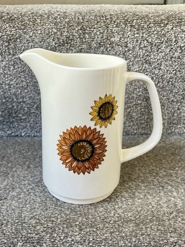 Meakin studio pottery - j&g,
