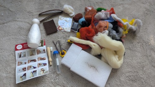 Small bundle needle - needle, wool