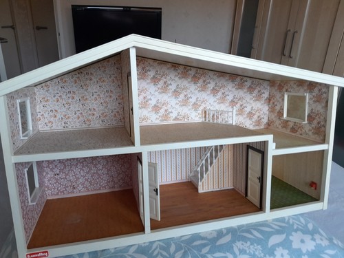 Lundby dolls house original - dolls,