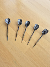 Winmau Darts Set X5  Ted Hankey 16G Tungsten Darts