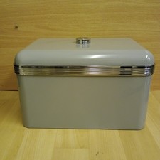 Swan Retro Bread Bin Metal 18 Litre Grey - SWKA1010GRN Read Description