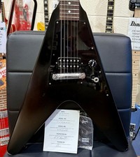 ?2011 USA? Gibson Melody maker Flying V~ Matte Black Satin~ Gig Bag & Docs!