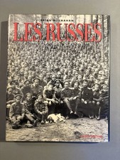 Les Russes: La Traversée du Siècle. B. Moynahan. Hardback 1994. French Edition