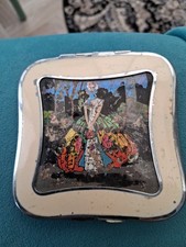Vintage Powder  Compact