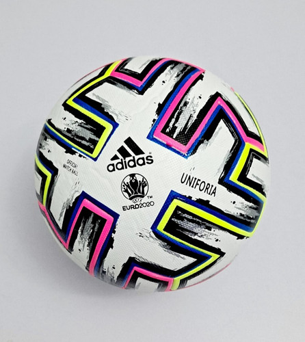 Adidas uniforia pro uefa euro - uniforia,
