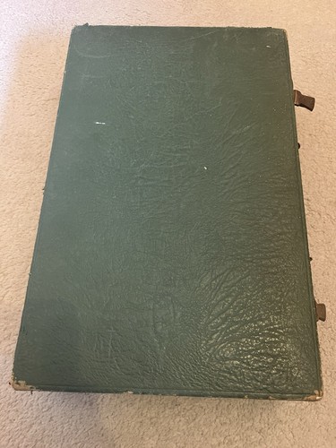 Vintage green suitcase read - -,