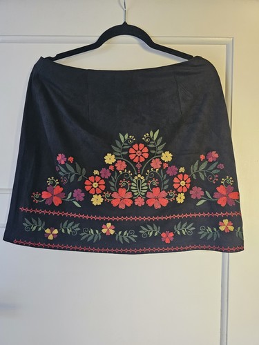 Bnwt new look - bnwt,