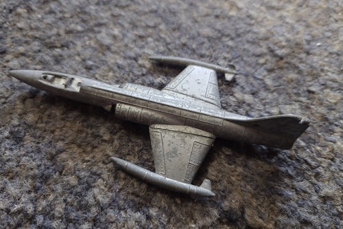 Lintoy l104a starfighter plane - lintoy,