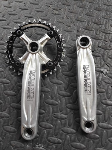 Raceface crank set 175mm with