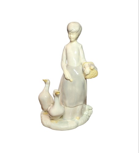 Vintage figurine ornament - figurine, of
