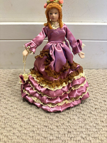 Victorian style girl doll - style,