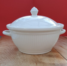 Wedgwood Windsor Casserole Dish, 2 Pint, Round, Cream Colour