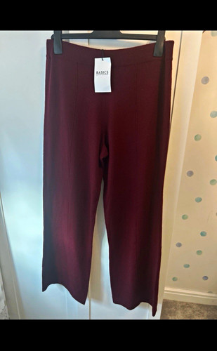Basics chinti parker - by, &