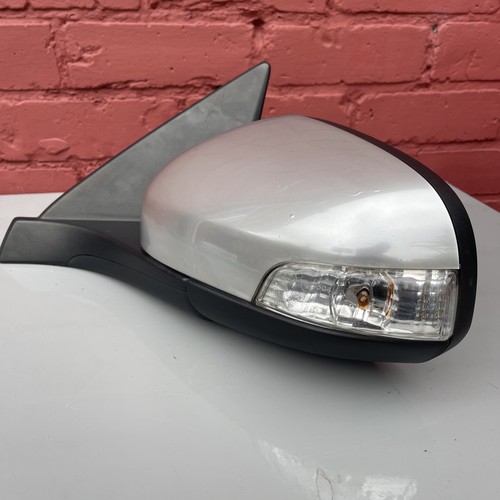 2009 volvo c30 design left - 2009,