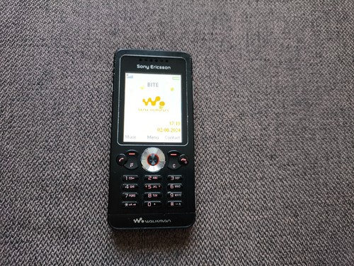 Sony ericsson w302 walkman - ericsson,