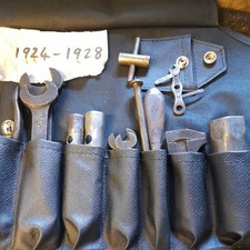 AUSTIN 7 TOOLKIT. 1924-1928. PRAM HOOD, GORDON ENGLAND, EARLY CHUMMY ETC
