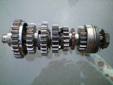 suzuki t/gt 250 gearbox output shaft and gears