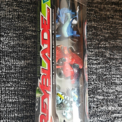 Hasbro beyblade metal masters - beyblade,