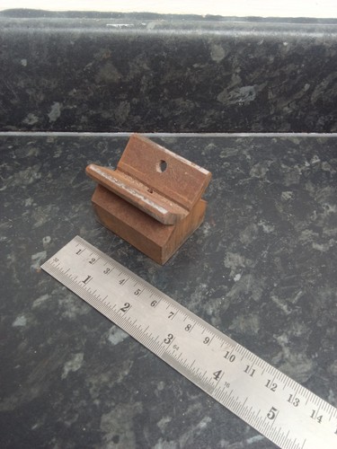 Engineering vee block - , no