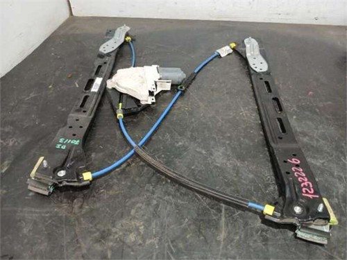 8k0959802b front power - front, window