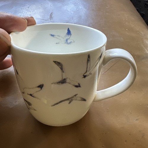 Nice vintage mug with - nice, bird