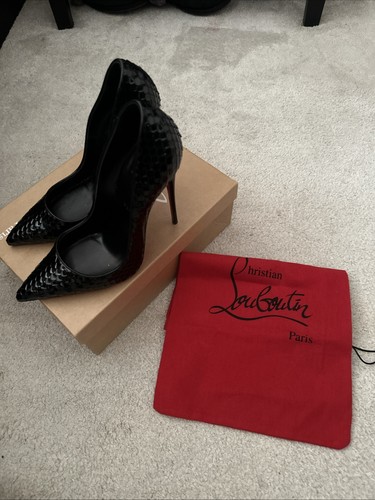 Women black christian - black,