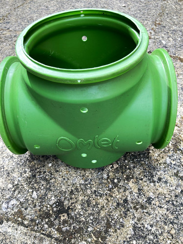 Omlet green plastic rabbit - plastic,
