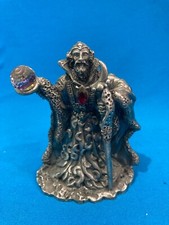 MYTH AND MAGIC - MOON WIZARD -