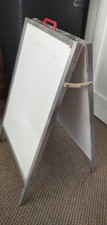 PAVEMENT /POSTER DISPLAY A-BOARD WITH WHITEBOARD SURFACE AND CARRYING HANDLE