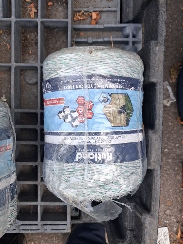 Rutland electric fence - wire,