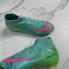 NIKE MERCURIAL SUPERFLY 10