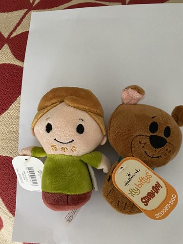 Itty bitty scooby doo and - scooby,