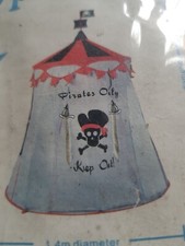Vivo Pop up Pirate Castle Tent plus free play tunnel, swords, eye patch etc,