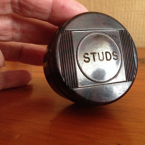 Bakelite studs pot - bakelite, 1920/30s