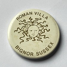 Bignor Roman Villa Sussex England Vintage Badge Souvenir Lapel Pin Tourist
