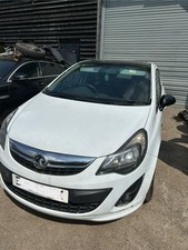 CORSA D LIMITED EDITION DRIVERS FRONT DOOR WHITE 5 DOOR 1.3 CDTI BREAKING 