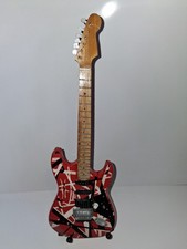 EDDIE VAN HALEN EVH Frankenstein Style Miniature Guitar 25cm 10" c/w Stand REF12