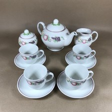 Vintage Boots Co PLC Orchard Pattern English Tea Set for Four