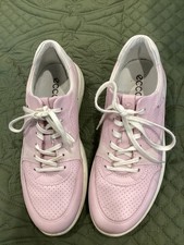 Ladies Ecco shoes size 6. Extra Width. Light Pink.