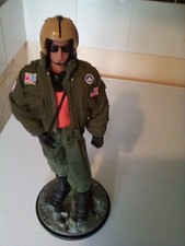 1/6 Scale American Pilot Uniform & Flight Jacket With Figure