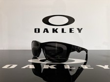 Oakley Jupiter Square Polarised Sunglasses 784