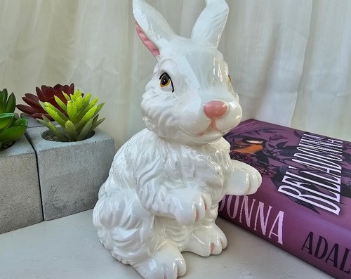 Large glossy white ceramic - glossy,