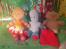 In The Night Garden Iggle Piggle Upsy Daisy & Makka Pakka Plush Figures Bundle