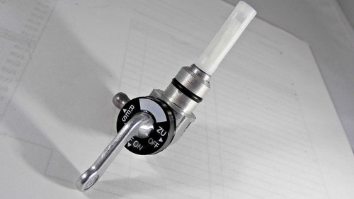Petrol tap blasi - petrol, di