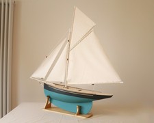 Haycroft Pond Yachts 25" Pilot