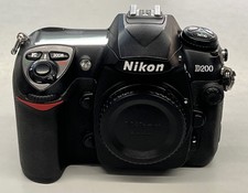 NIKON D200 BODY ONLY (SHUTTER COUNT 65405)