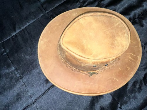 Kakadu traders genuine - kakadu, leather