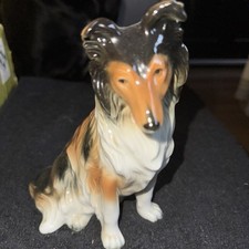 Gorgeous Rough Collie sitting position APEL stamp western Germany  17cm tall