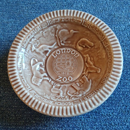 Vintage wade 150th - wade, anniversary
